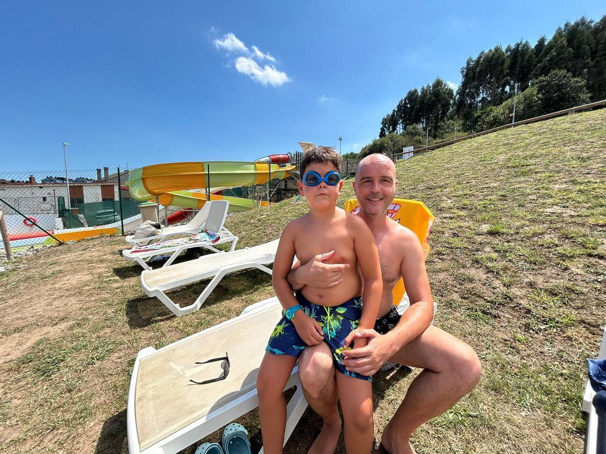 EN IMÁGENES: Asturianos y turistas disfrutan de una jornada en el parque acuático de Corvera EN IMÁGENES: Asturianos y turistas disfrutan de una jornada en el parque acuático de Corvera
