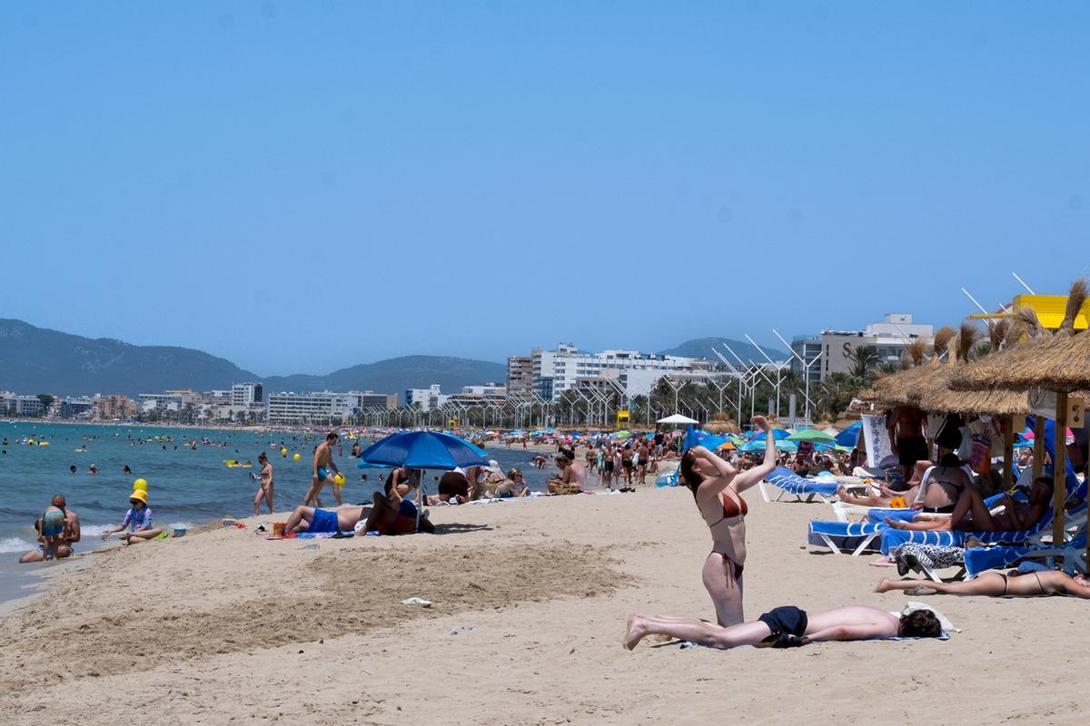 En la zona de las Meravelles la anchura es mayor, entre los 30 y los 20 metros, pero sufre variaciones significativas y una sobreexplotación comercial