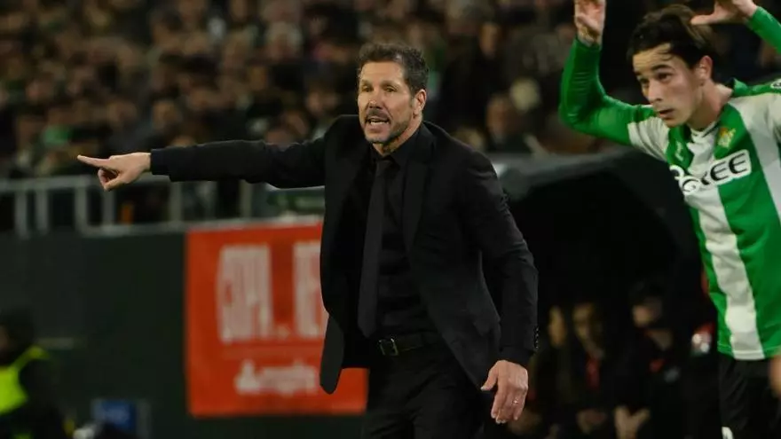 Simeone, en titulares: "Vamos a competir con un rival que viene herido y necesitamos a nuestra gente"