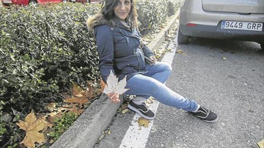 La norma de tráfico engulle a la hoja del paso de cebra de Cáceres