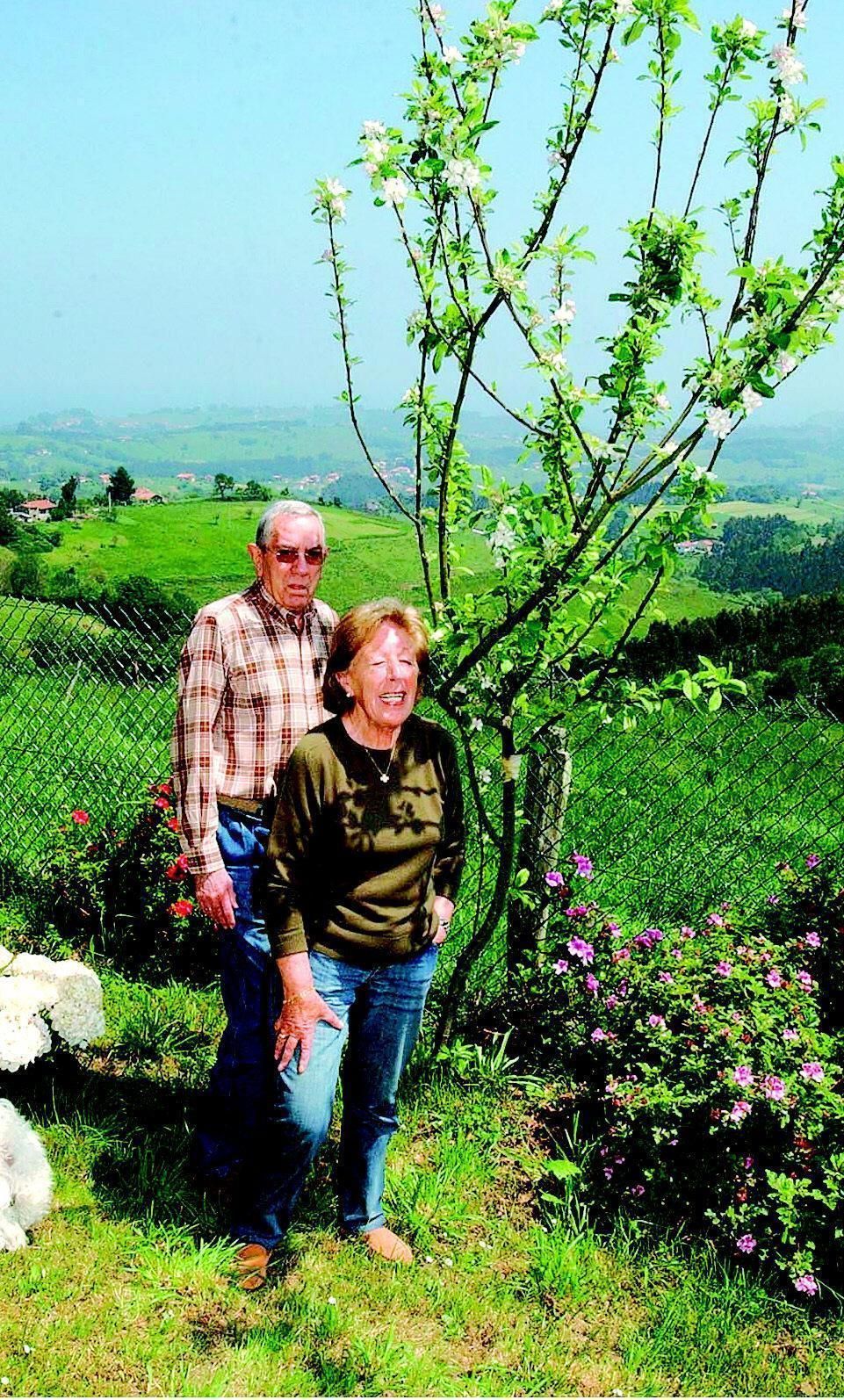 Fallece Menchu Álvarez del Valle, la más popular locutora de la radio asturiana y abuela de la Reina