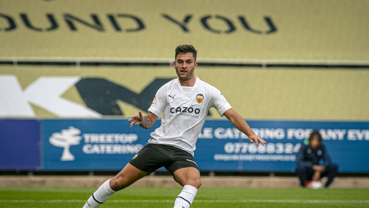 El delantero del Valencia CF durante el Nottingham