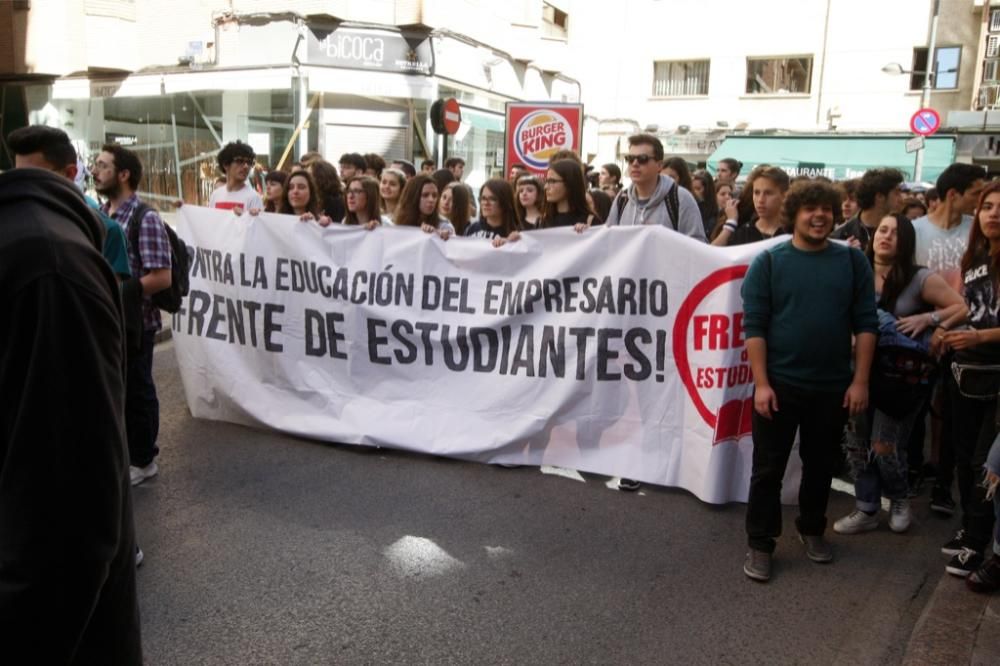 Manifestación en Murcia contra la Lomce