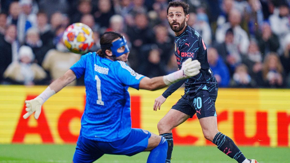 Bernardo Silva, autor do segundo golo do Manchester City frente ao Copenhaga