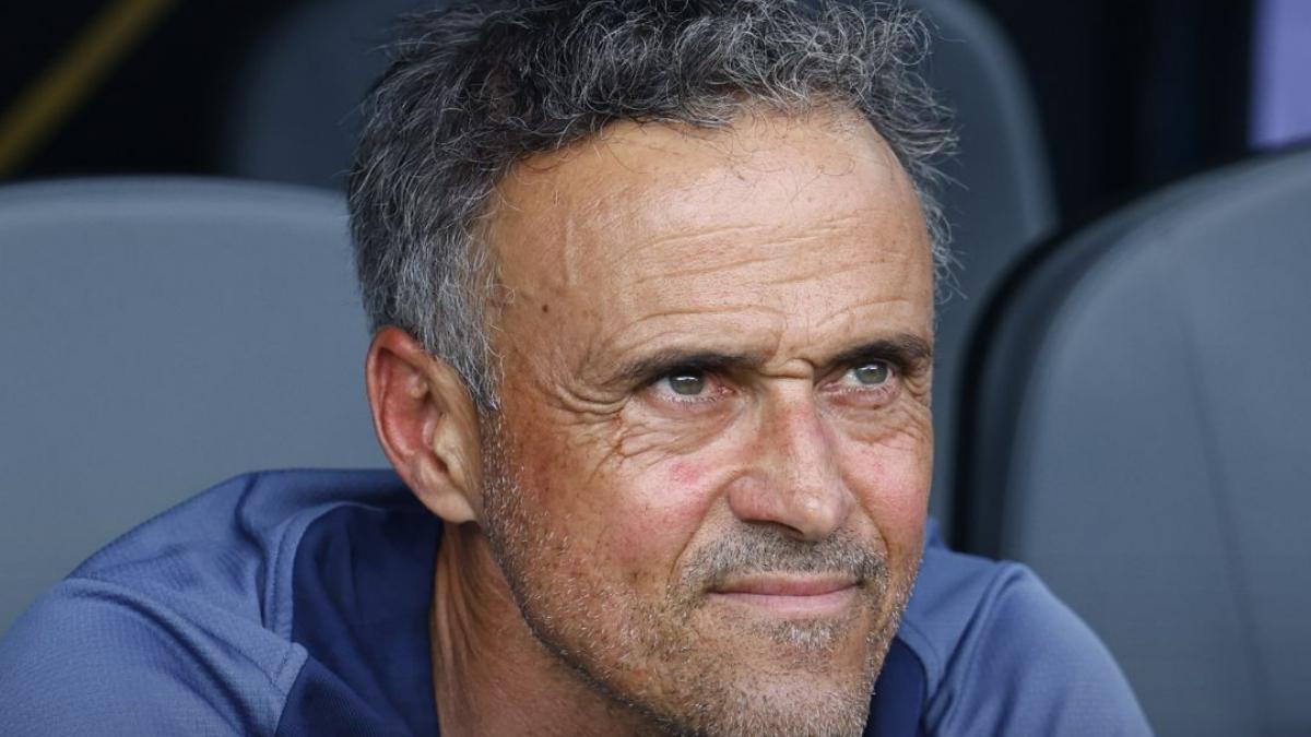 Luis Enrique debe aligerar la plantilla del PSG