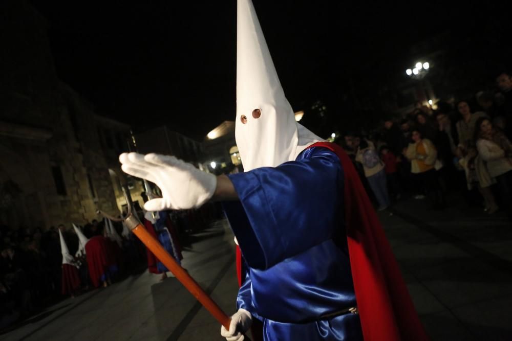 Procesión del Santo Encuentro en Avilés