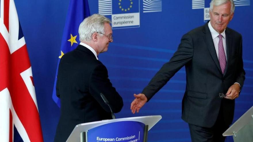 Barnier a Londres: &quot;Si hace falta pisar el acelerador estamos preparados&quot;