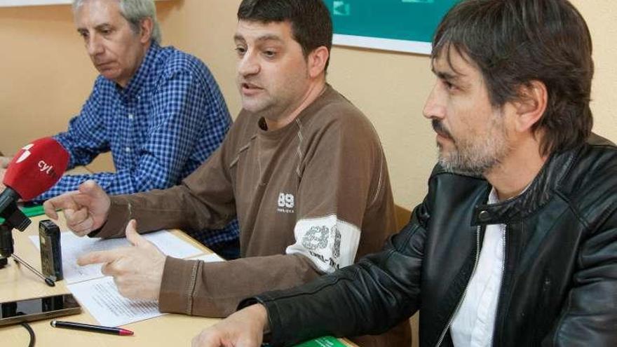 Mullor (izquierda), junto a Cándido Ruiz en la rueda de prensa.