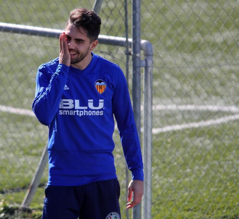 El balón de la Europa League en el entrenamiento