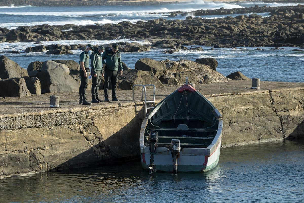 Una patera con 31 migrantes llega por sus propios medios a Lanzarote