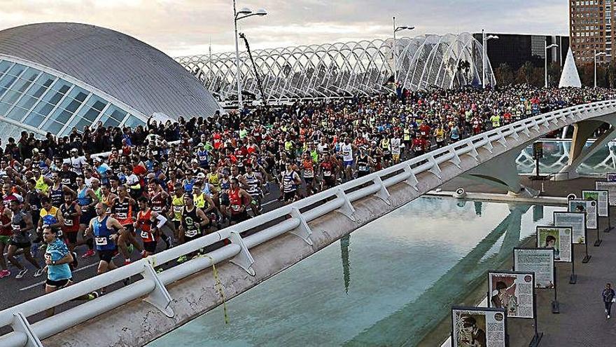 Salida del Maratón Valencia.