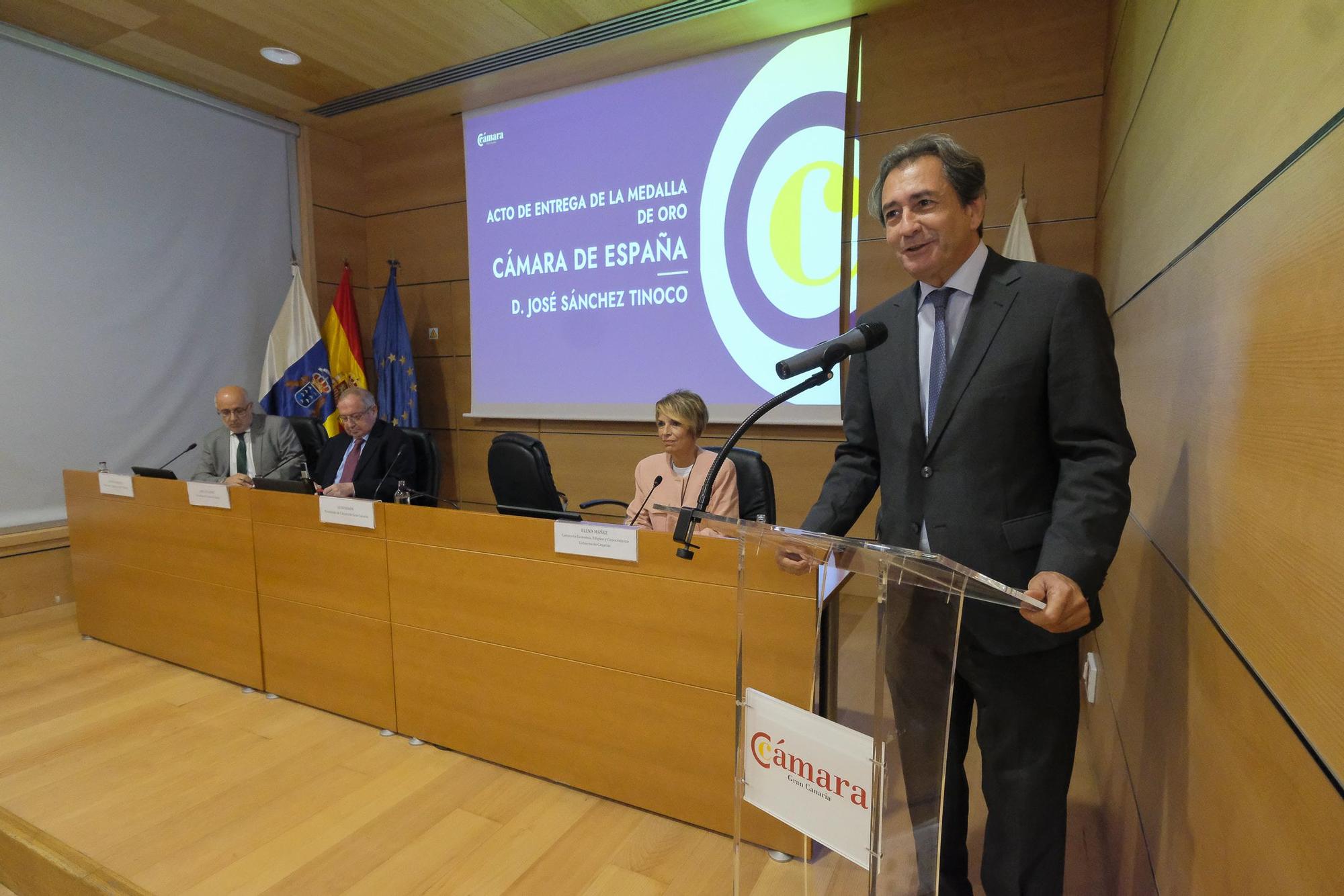 José Sánchez Tinoco recibe la Medalla de Oro de la Orden Cameral de España por su gestión