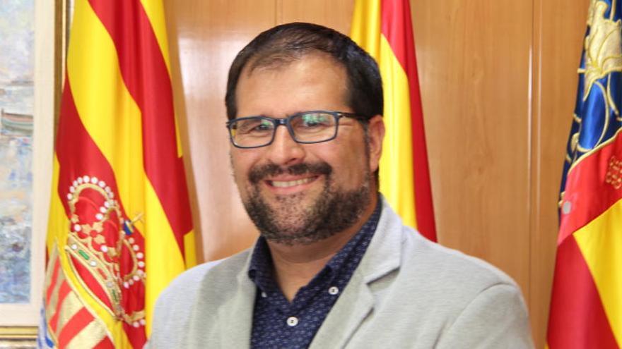 El alcalde acusa a Podemos de dinamitar el cuatripartito