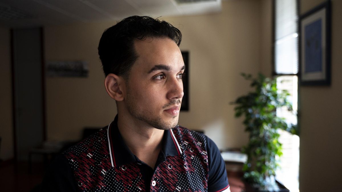 Entrevista a César Silva, el joven abogado cacereño de etnia gitana