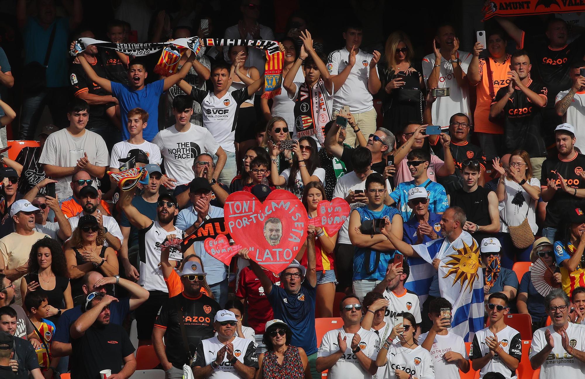 El empate entre el Valencia CF y el Elche en Mestalla, foto a foto