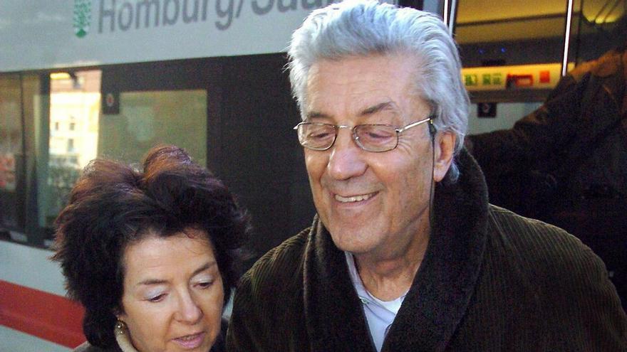 Muere a los 91 años el estilista Nino Cerruti, que revolucionó la moda y lanzó a Armani