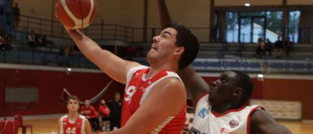 Baloncesto. Liga Eba: El Grupo se hunde al final frente al Porriño (65-78)  - La Nueva España