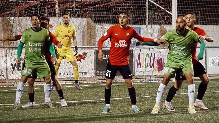 El Ontinyent 1931 recibe al Atzeneta en el derbi de la Vall en el Clariano