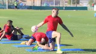 El Córdoba CF saca músculo antes del choque ante el Badajoz