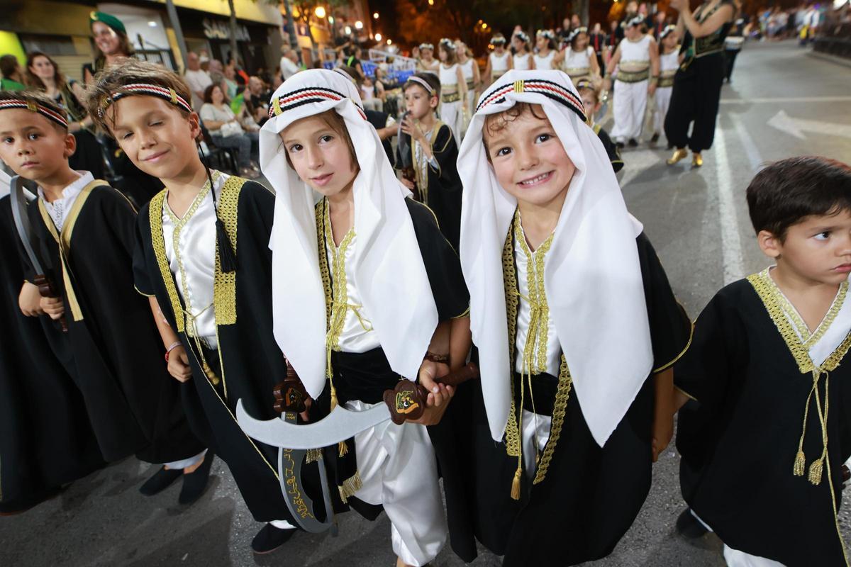 Las mejores imágenes del desfile infantil de Moros y Cristianos de Orihuela Las mejores imágenes del desfile infantil de Moros y Cristianos de Orihuela