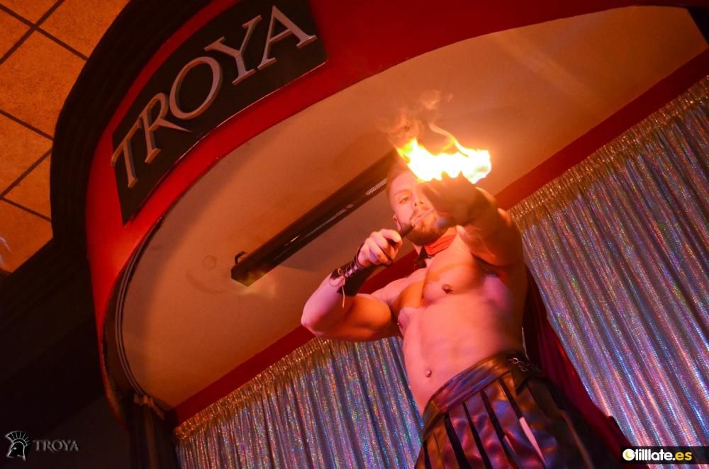 ¡Búscate en la noche murciana! Discoteca Troya (16/09/17)