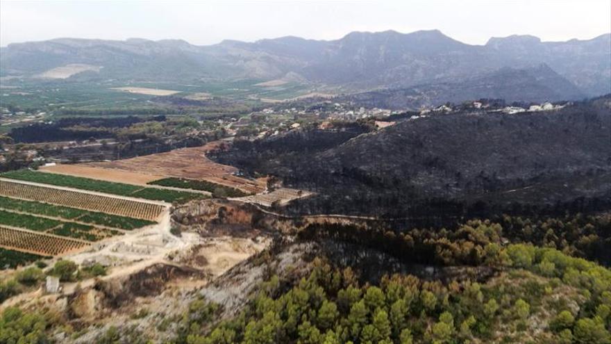 El incendio de Llutxent ya está estabilizado