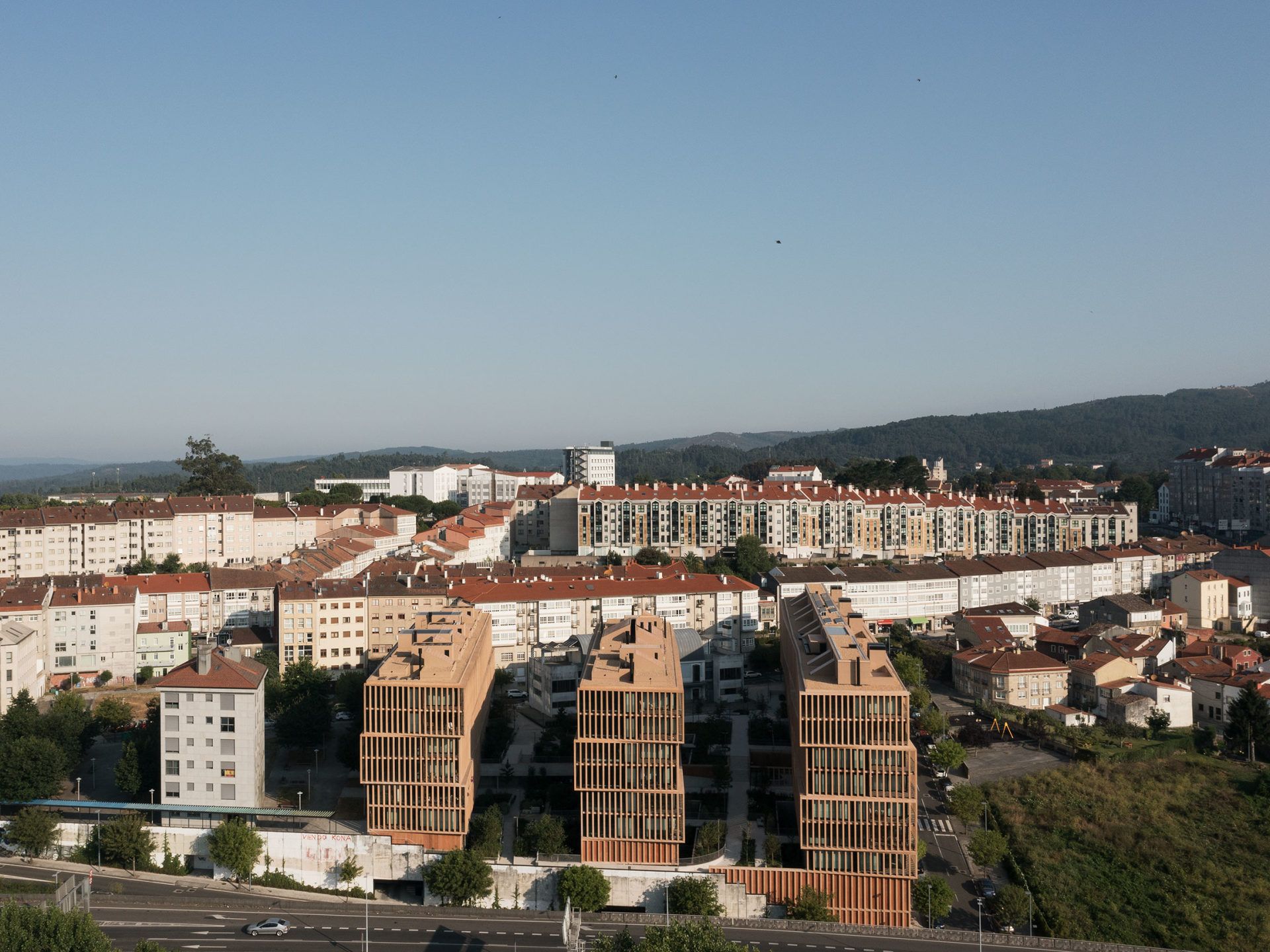 Residencial Cornes: un proyecto del estudio compostelano Carbajo Barrios