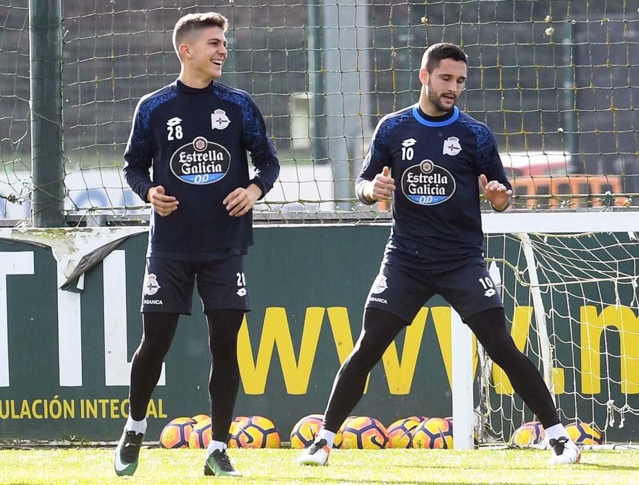 Dos grupos en Abegondo para preparar el encuentro ante el Espanyol