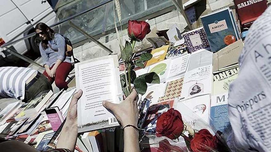 Los libros volverán a las calles el próximo día 23, con motivo de la Festa del Llibre.