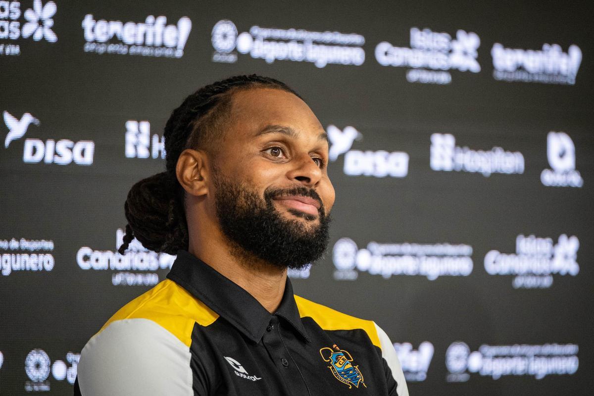 Mills, durante su presentación.