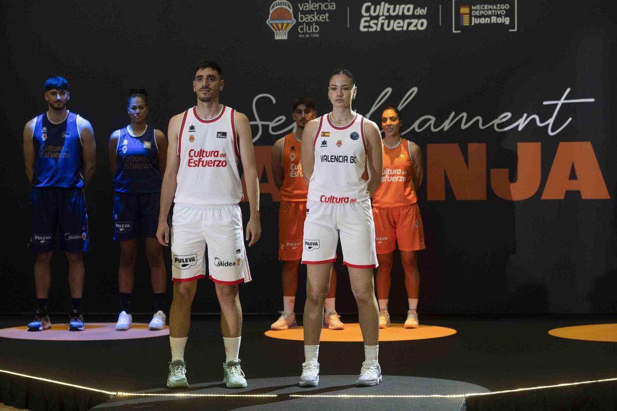 Presentación de los equipajes del Valencia Basket