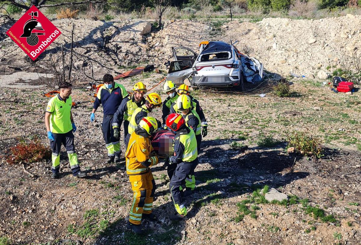Accidente con tres heridos en la AP-7 de Benidorm