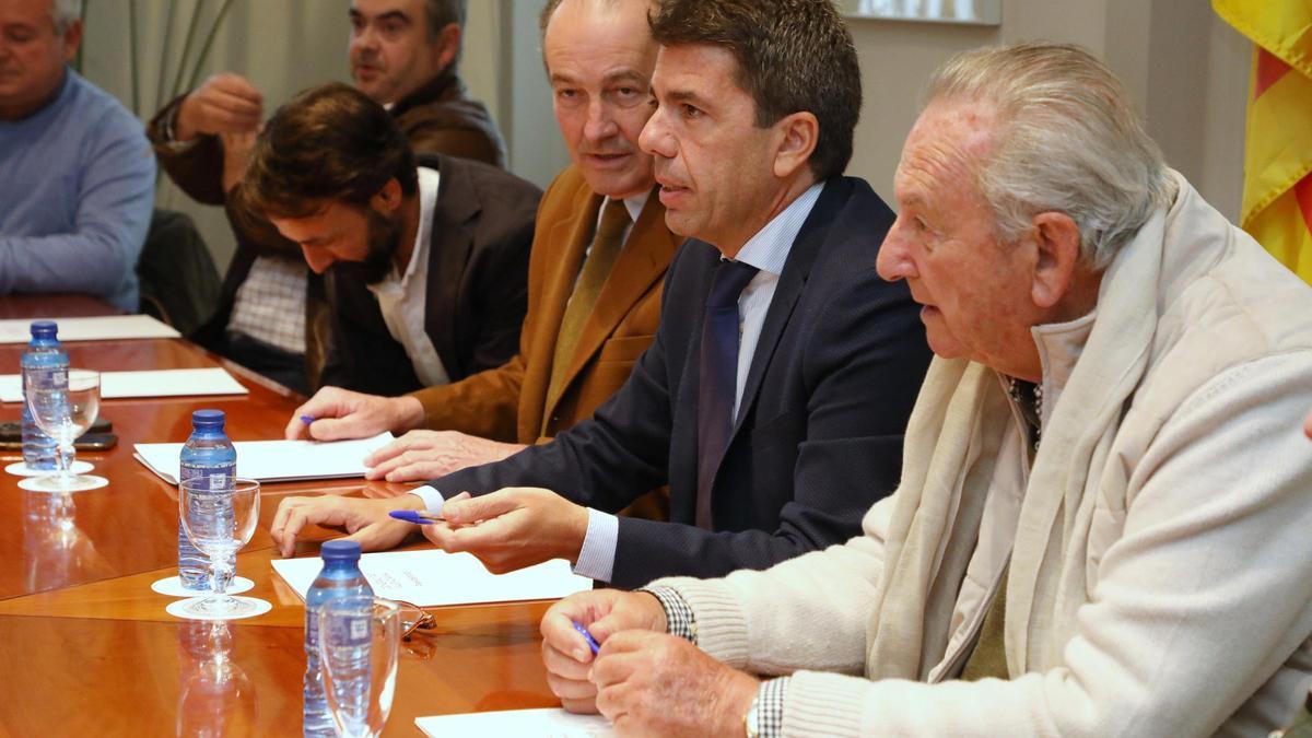 Mazón ha puesto en valor la unión de la Generalitat Valenciana con el sector agrícola valenciano para defender los intereses de nuestros agricultores.