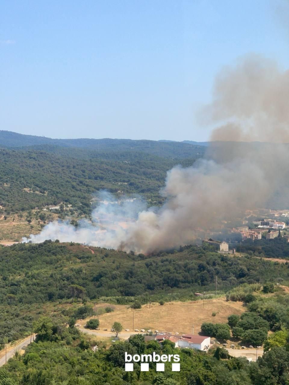 Les imatges de l'incendi de Font de la Pólvora
