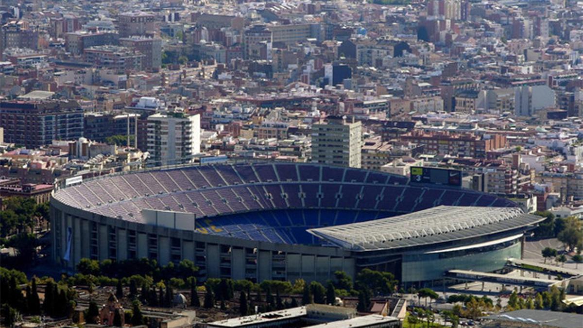 El Camp Nou se prepara para recibir al Arsenal