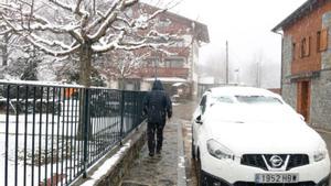 La neu cobreix  el Pirineu