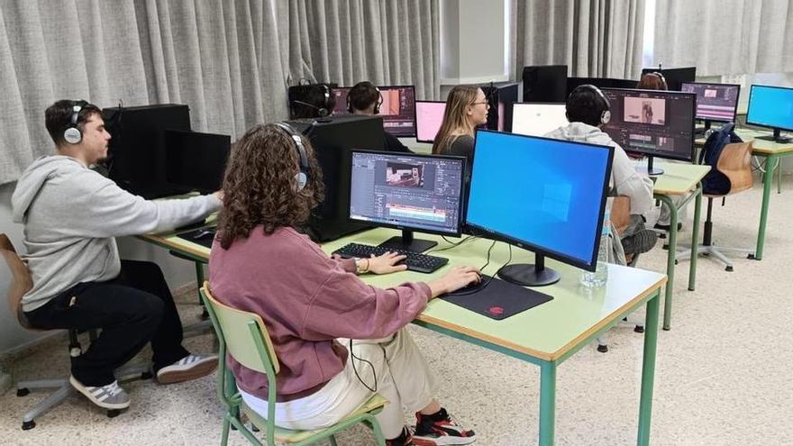 Canarias en Escena, Producción Integral desde la FP