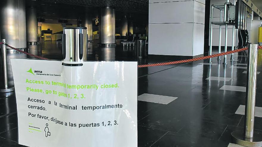 Zona cerrada en la terminal del aeropuerto de Gran Canaria