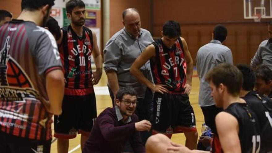 Gaya da instrucciones en un partido de esta temporada.