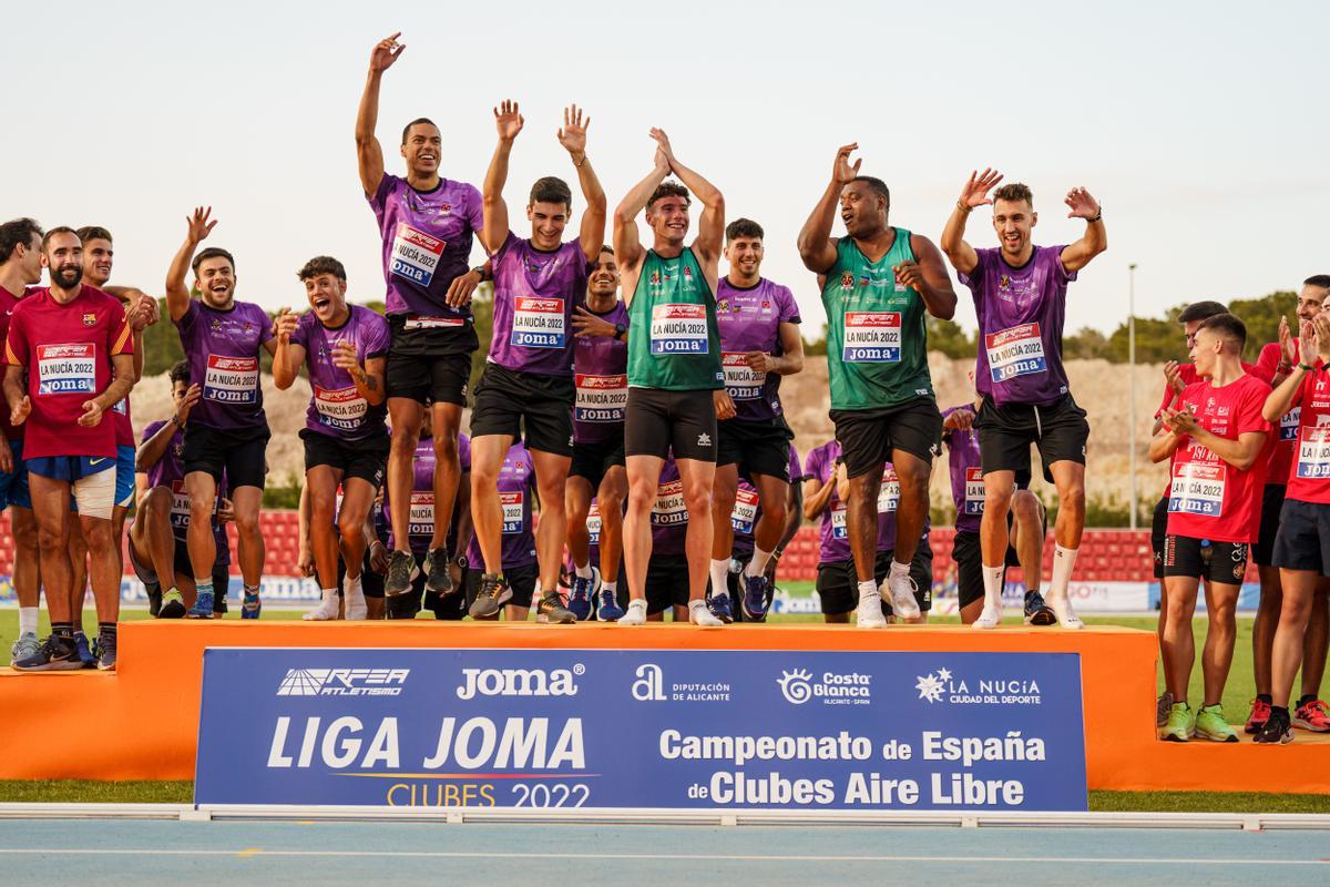 El Playas de Castellón, en lo más alto del podio en el Campeonato de España de Clubes al aire Libre.