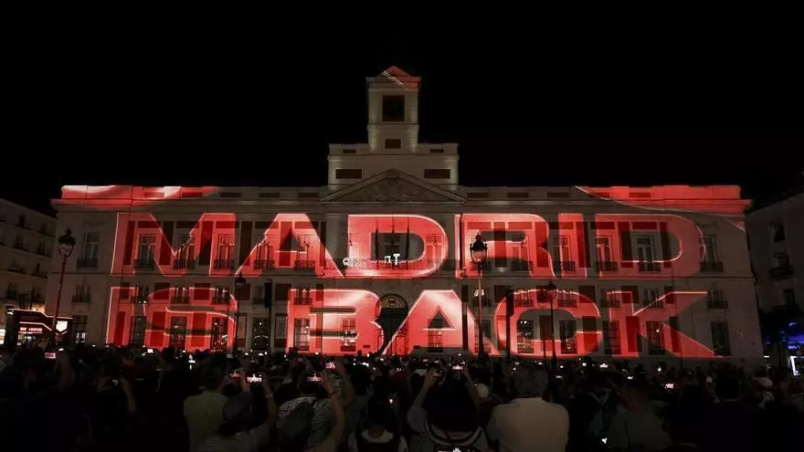 La Real Casa de Correos de Madrid proyecta en su fachada un videomapping con motivo de la F1