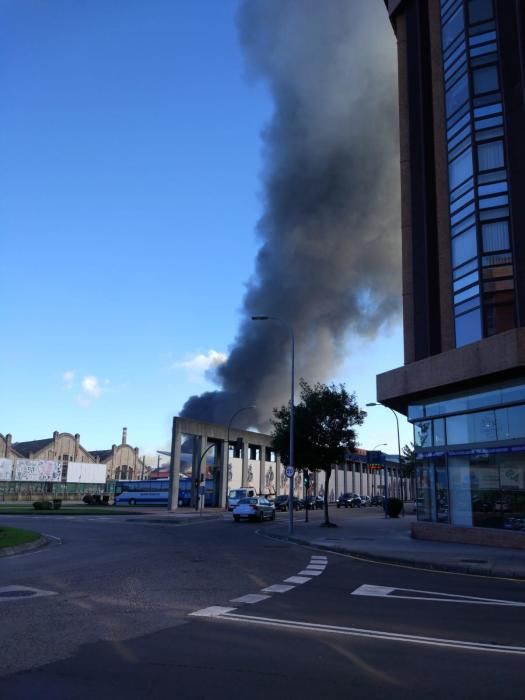 Incendio en la fábrica de coque de Avilés