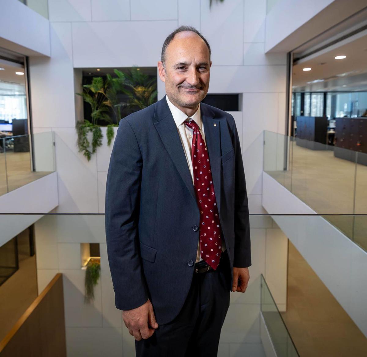 Juan Rodríguez Teruel, director del Centre d’Estudis d’Opinió (CEO): "Seria un error pensar  que hi ha més joves  de dretes que mai"