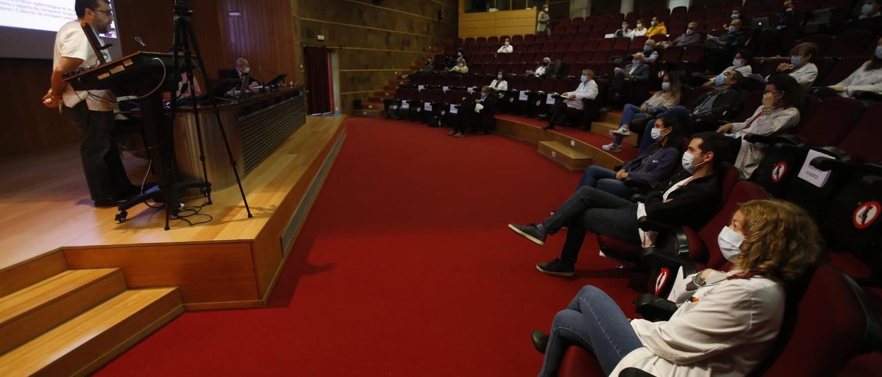 Un momento de la jornada celebrada este viernes en el Hospital General de Alicante