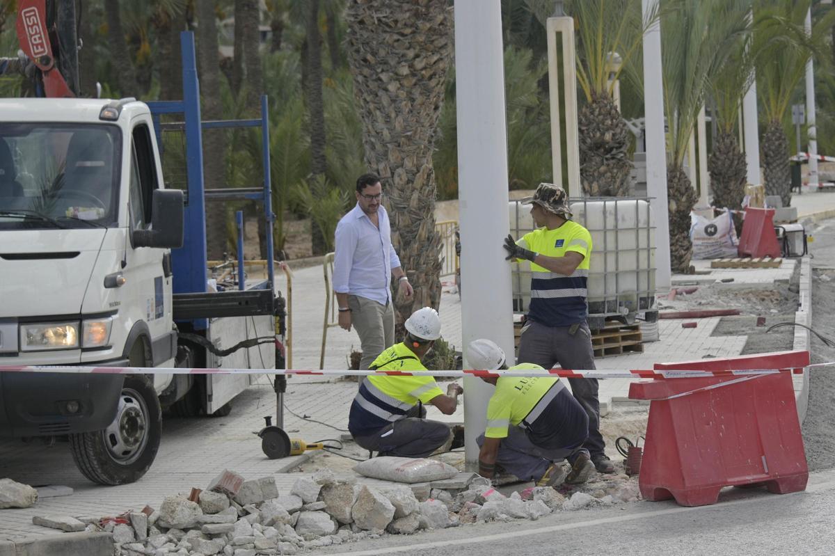 El concejal Guilabert, en una visita este viernes a las obras