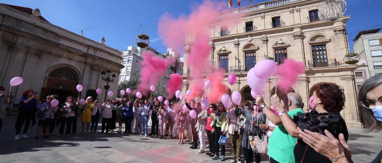 Actos en Castelló del día Mundial del Cáncer de Mama