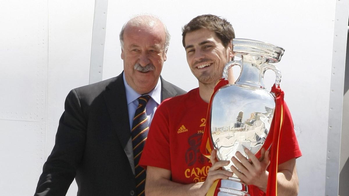 Del Bosque y Casillas fueron artífices de la gran España campeona