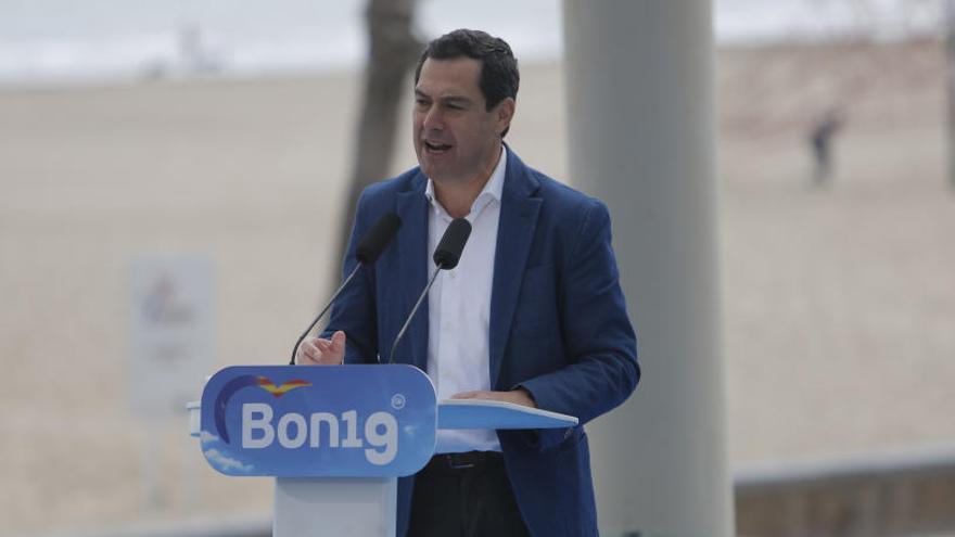 Moreno en València durante la campaña electoral de Isabel Bonig.