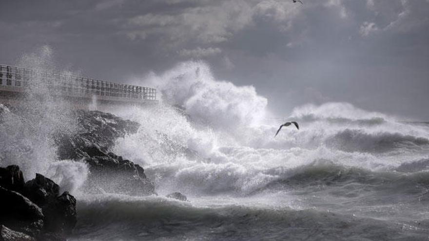 Aviso especial por la llegada de una tormenta &quot;histórica&quot; a Baleares el domingo