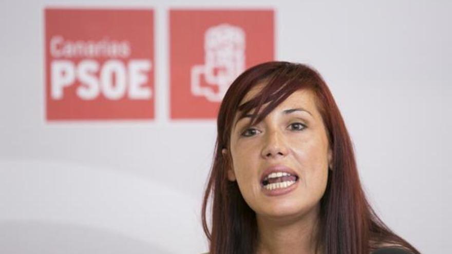Patricia Hernández: &quot;Rajoy no se entera de lo que necesitan los canarios&quot;